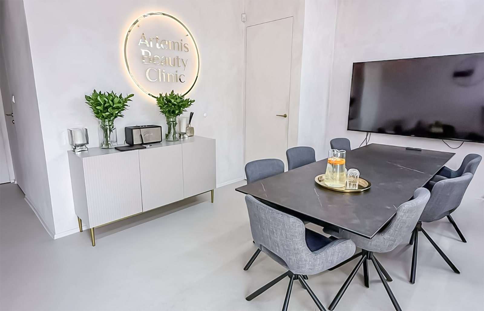 Krótko o długiej historii