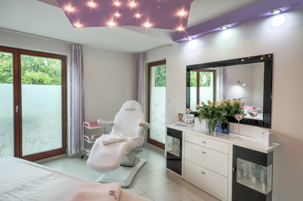 URZĄDZENIA KOSMETYCZNE ZA GOTÓWKĘ